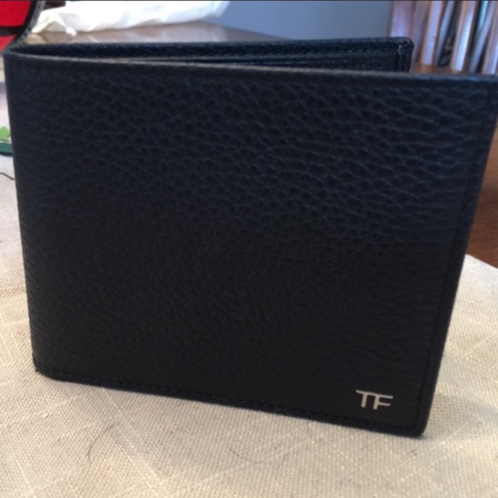 Tom Ford - 8 slot men's  wallet .